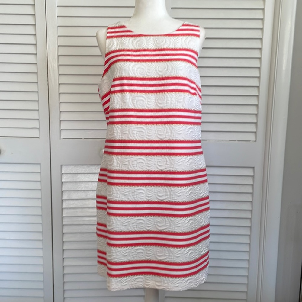 Vince Camuto Sleeveless Dress. Size 14